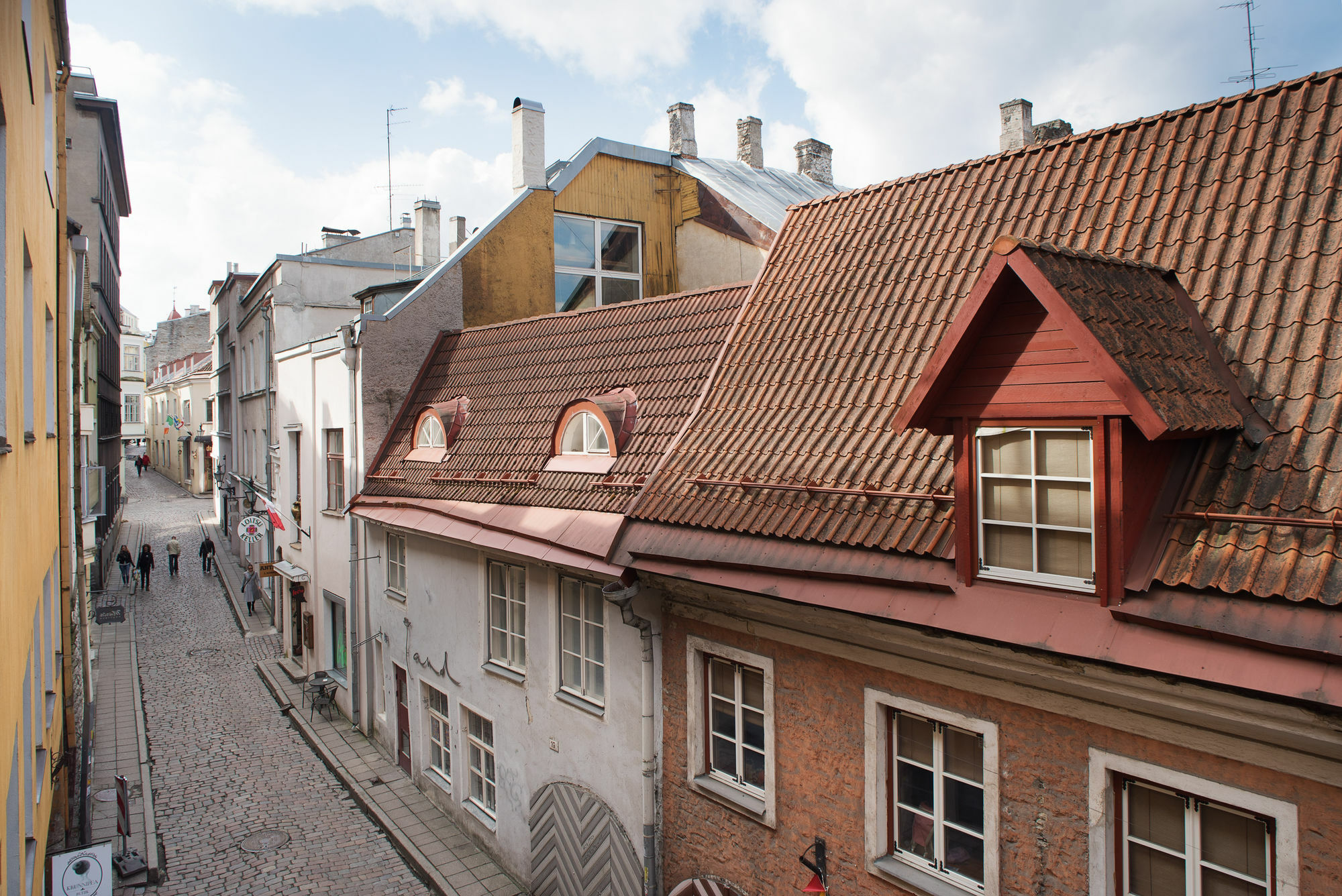 Tallinn City Apartments - Town Hall Square Exterior photo